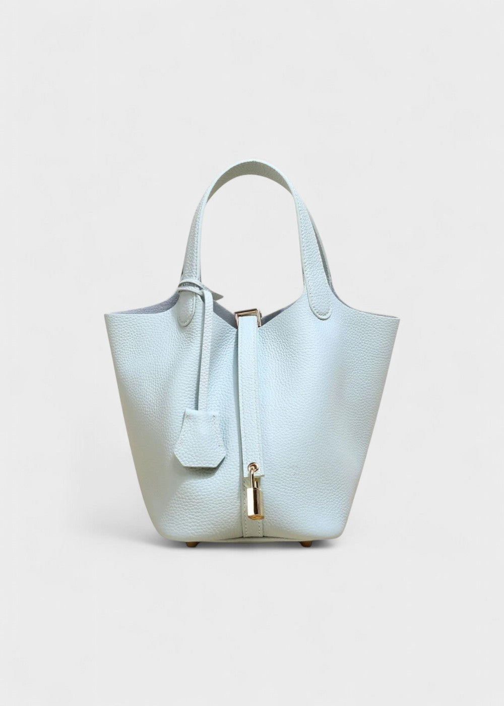 Viral Bucket Bag